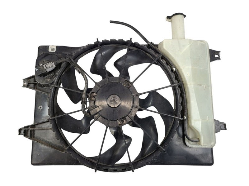 Radiator Fan Motor Fan Assembly Fits 19-23 FORTE 611579