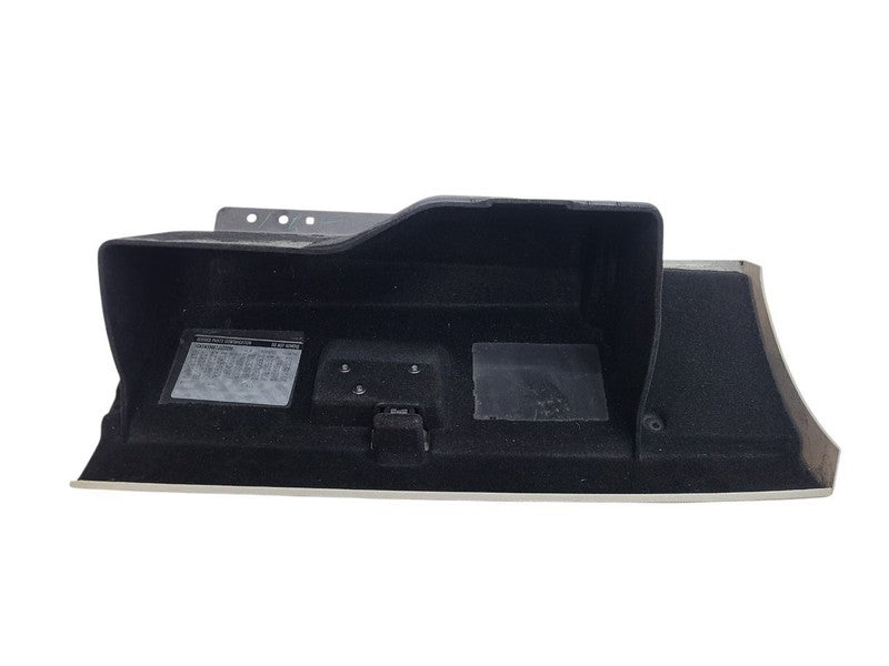 YUKON     2007 Glove Box 678836