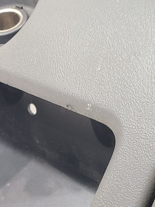 SILVRDO25 2005 Glove Box 668077