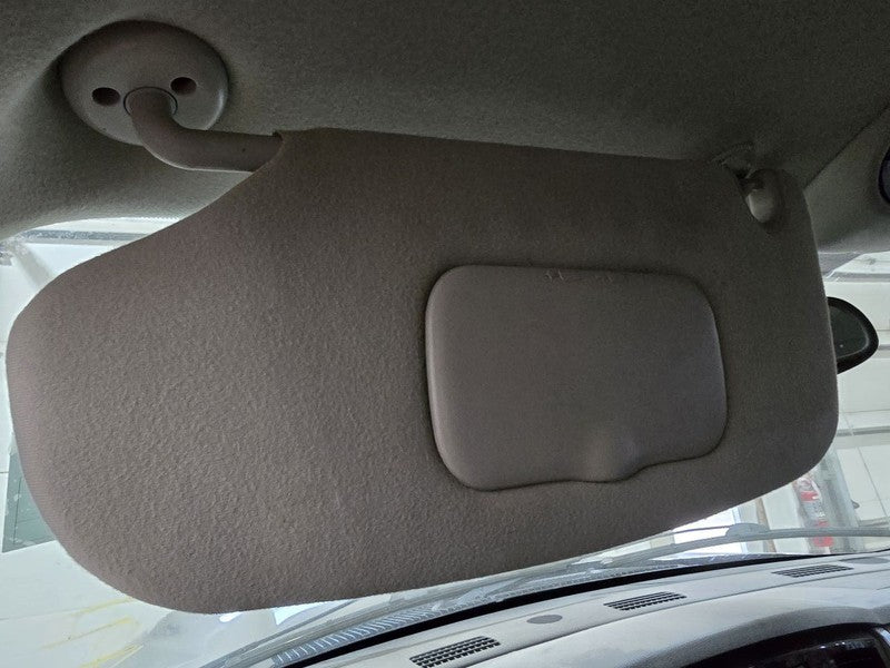 Driver Sun Visor Crew Cab 4 Door Fits 09-12 DODGE 1500 PICKUP 621415