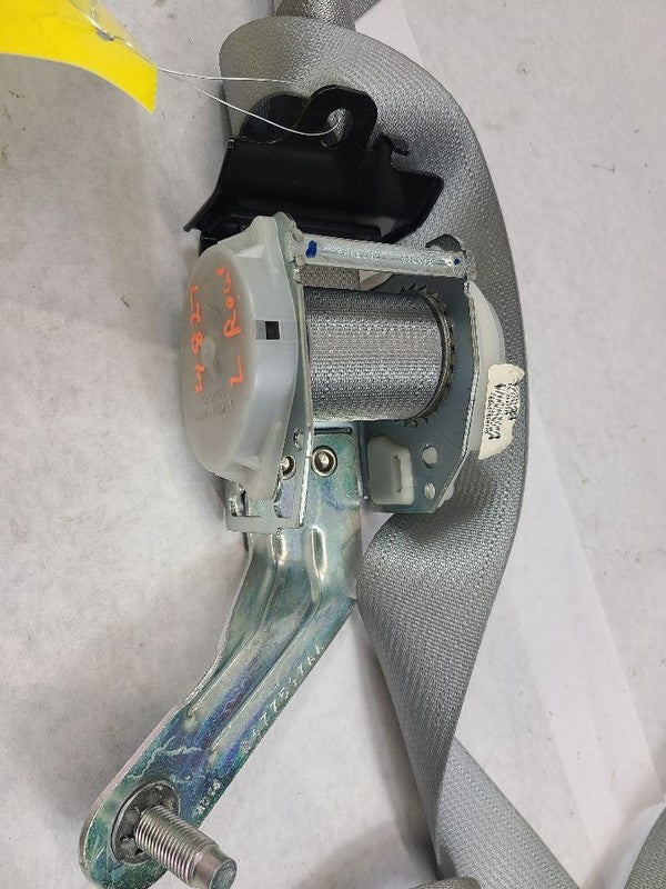 TLX       2015 Seat Belt Rear 605857