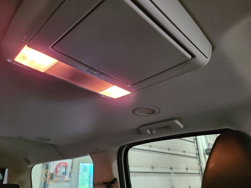 SUBURBN15 2008 Headliner 671113