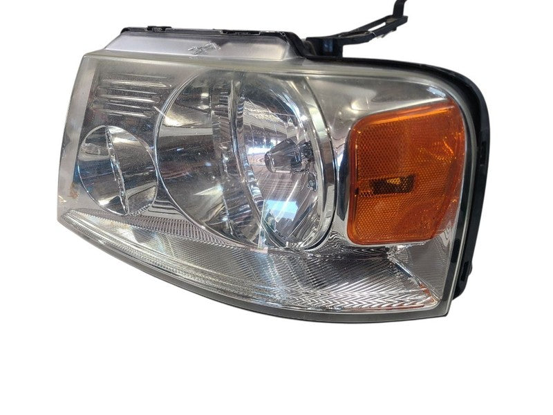 Driver Headlight Bright Background Fits 04-08 FORD F150 PICKUP 666916