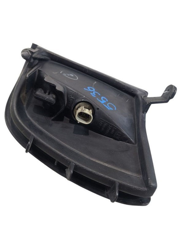Passenger Corner/Park Light Park Lamp-turn Signal Fits 99-02 4 RUNNER 