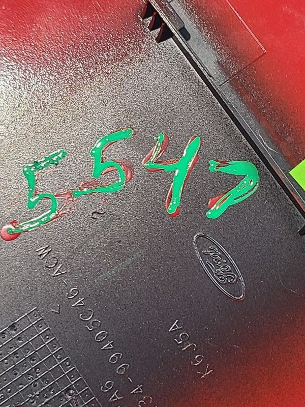 F150      2013 Fuel Filler Door 668587