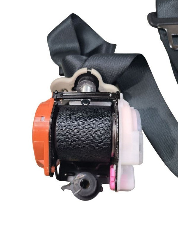 ROGUE     2020 Seat Belt Rear 643681