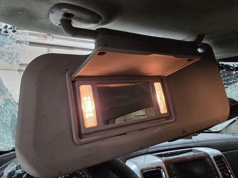 Driver Sun Visor Crew Cab 4 Door Fits 09-12 DODGE 1500 PICKUP 614495