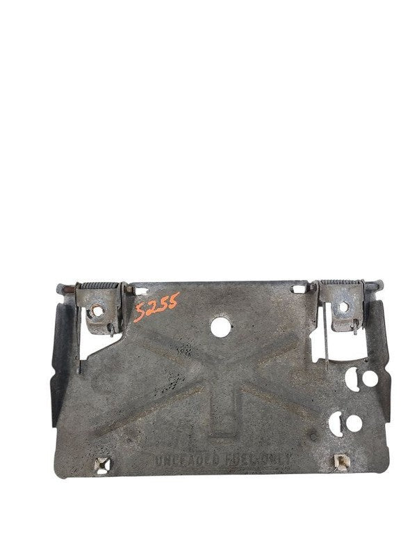 MONTE CAR 1985 Fuel Filler Door 649175