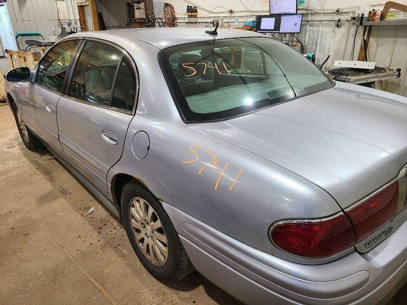 LESABRE   2005 Headliner 680668