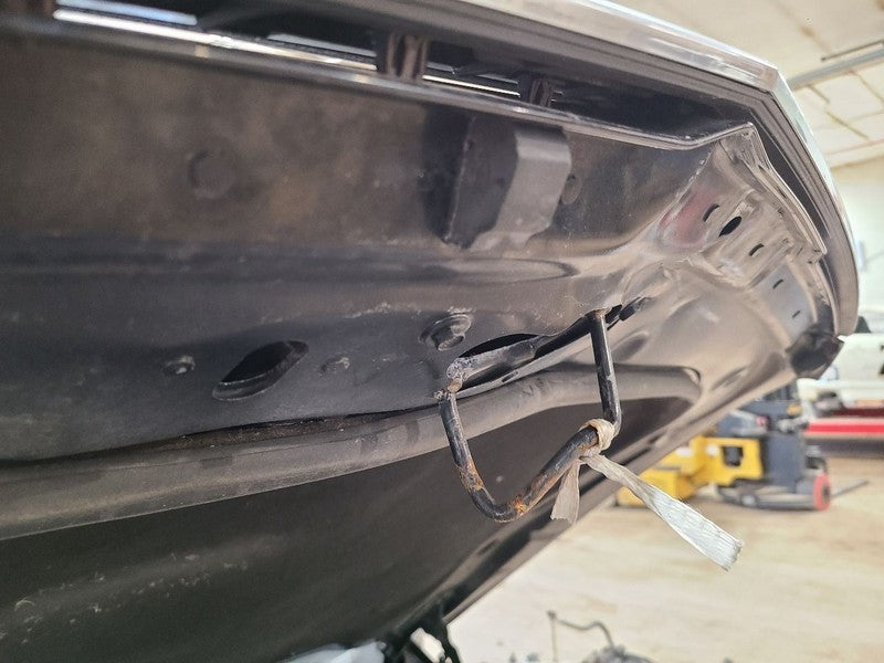 Hood Fits 15-20 ESCALADE 664108