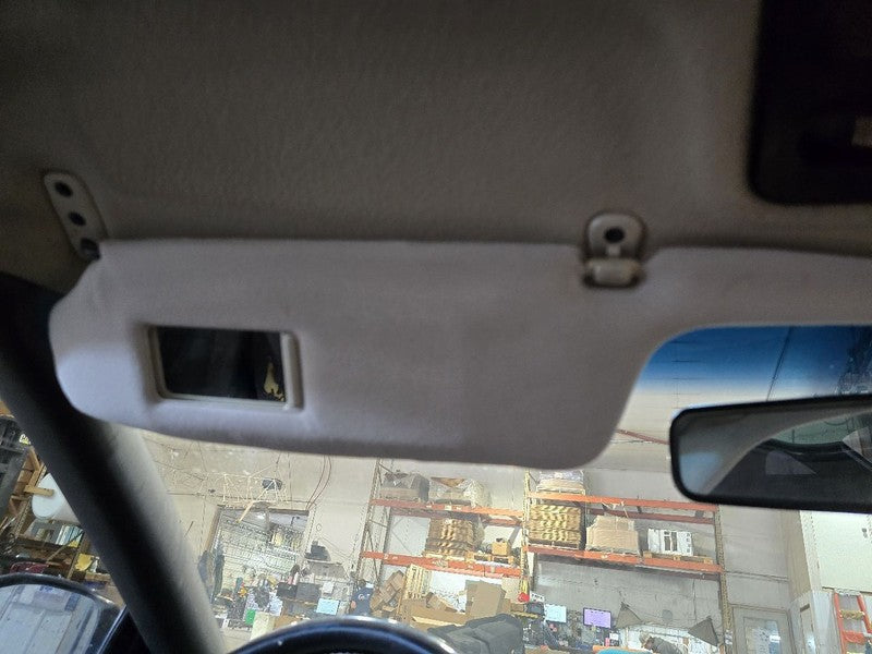 3000GT    1995 Sun Visor 646004