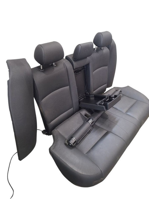 535I      2016 Seat Rear 674540