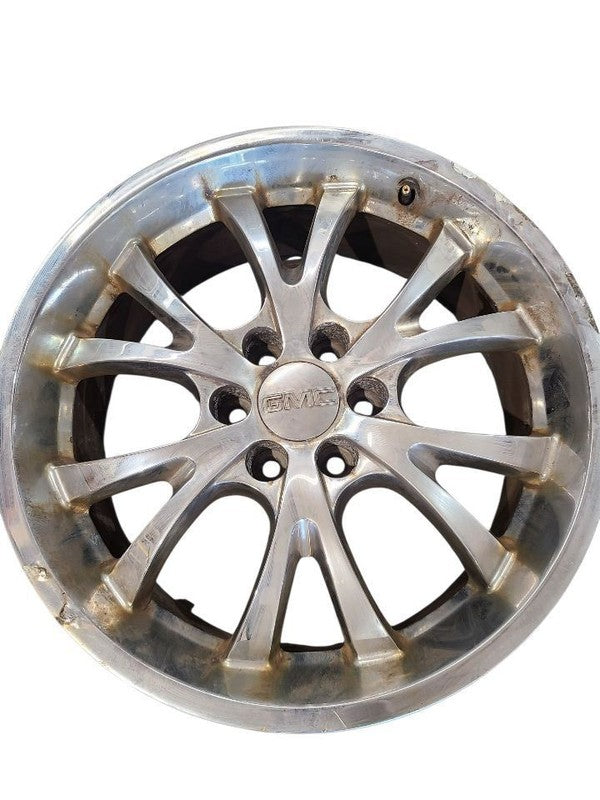 YUKONXL15 2014 Wheel Rare 22" 6 V Spoke Wheel 88967764    R639582