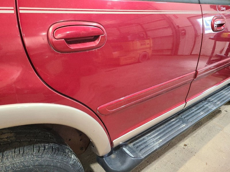 Passenger Right Rear Side Door Fits 97-02 EXPEDITION 665508