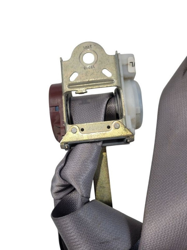 TUNDRA    2004 Seat Belt Rear 667736