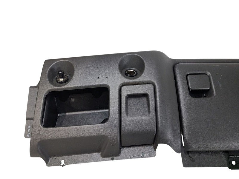 SLVRADO15 2004 Glove Box 649680