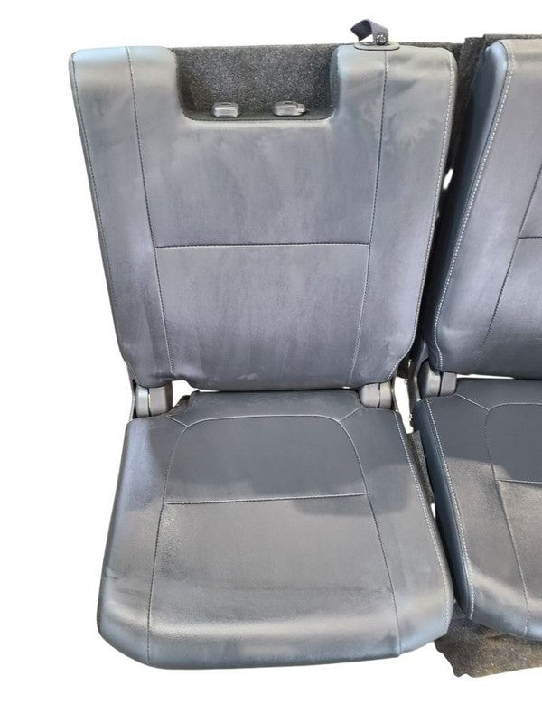 OUTLANDER 2020 Third Seat Station Wagon  Van 631348