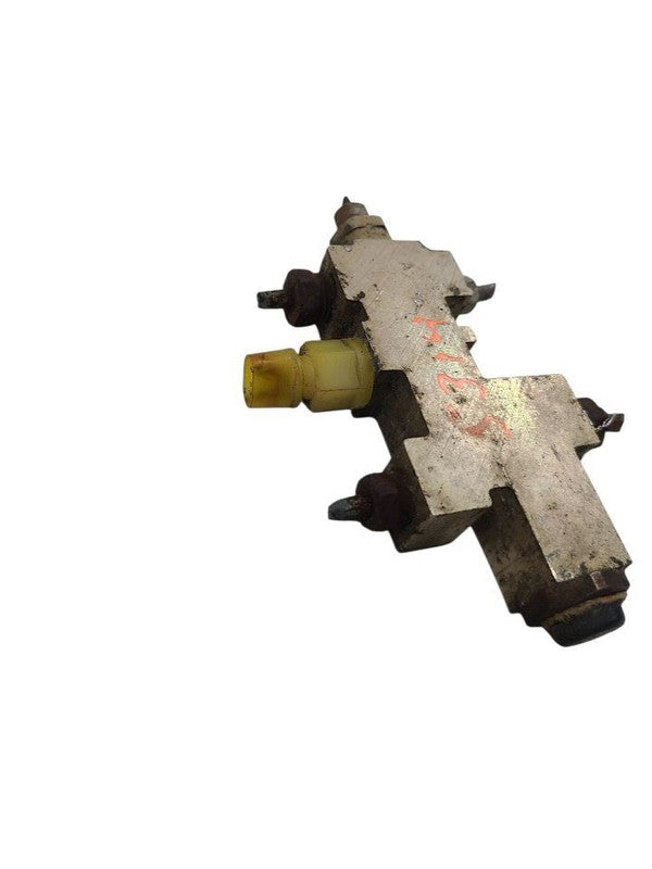WRANGLER  1995 Brake Proportioning Valve 653072