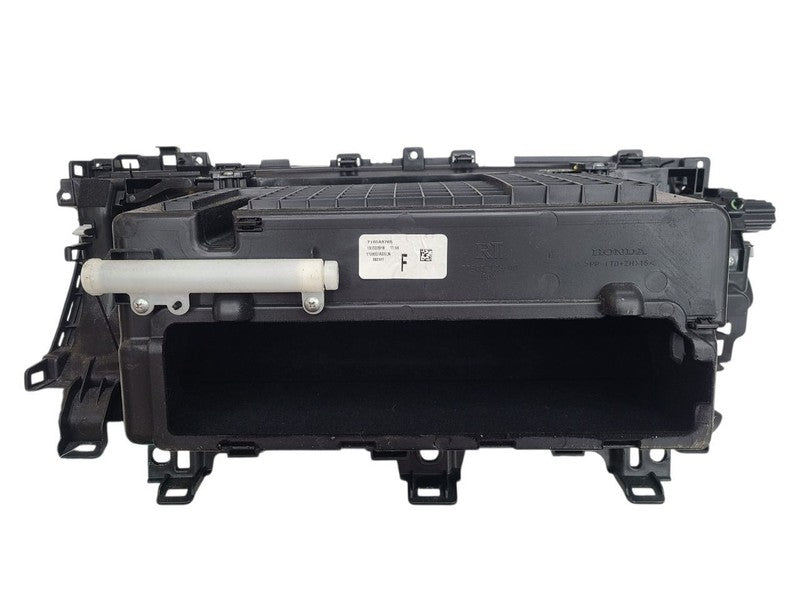 MDX       2019 Glove Box 678904