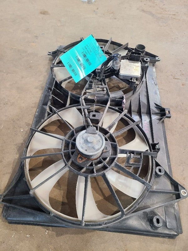 Chassis ECM Cooling Fan Core Support Fits 13-19 LEXUS GS350 665345