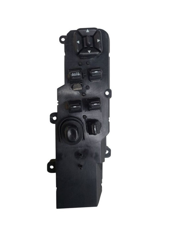 GRANDCHER 1998 Front Door Switch 672572