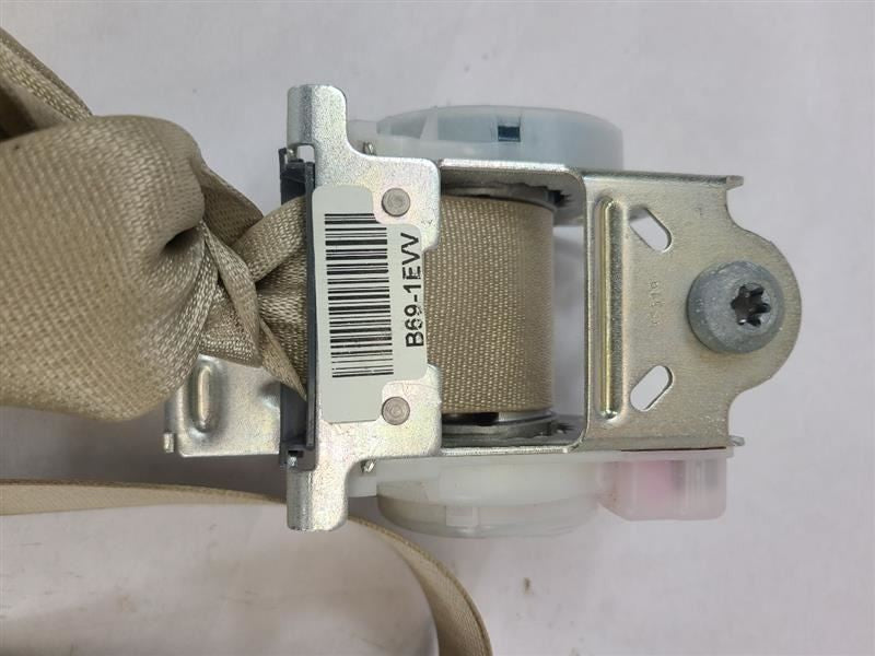 REAR EDGE      2008 2nd Row Driver's Side Retractor Seat Belt Rear 559