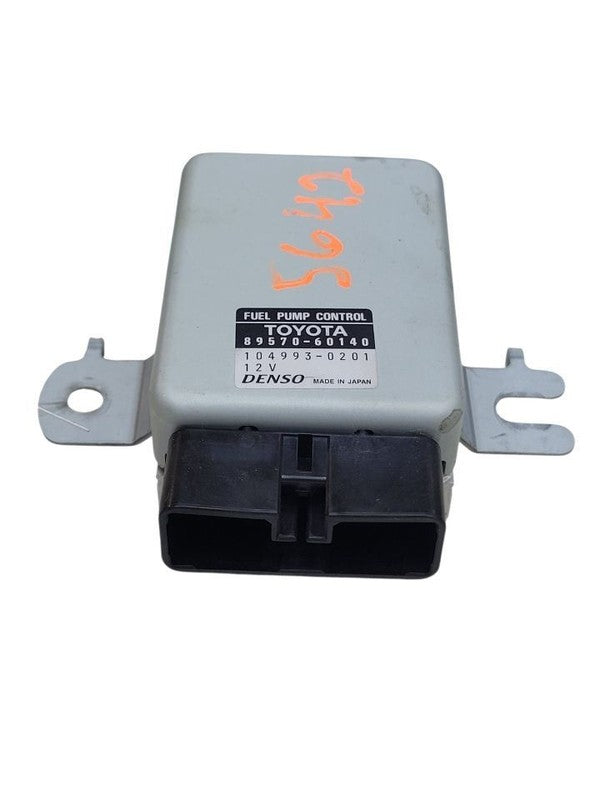 Chassis ECM Fuel Pump Fits 98-02 LEXUS LX470 674423