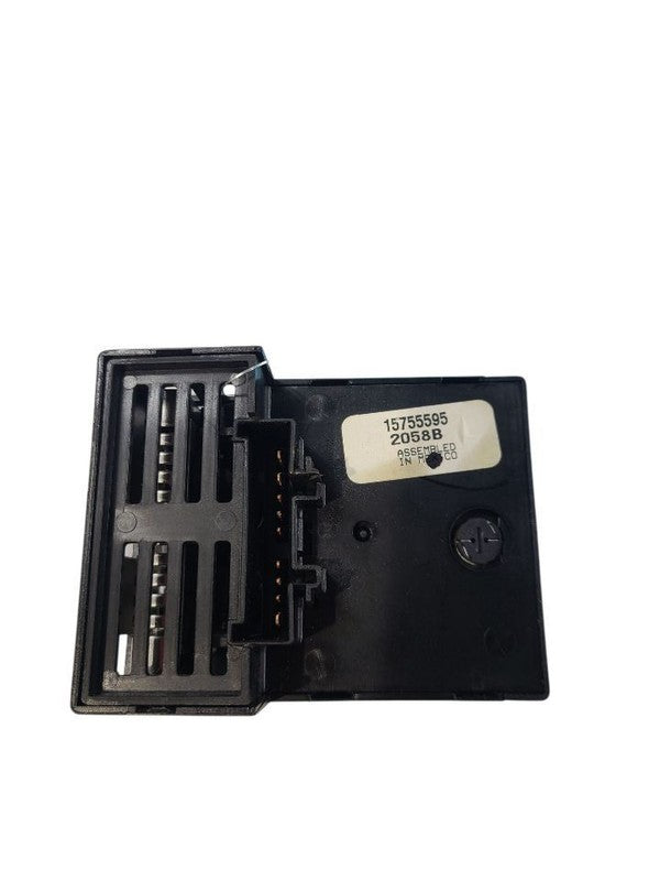 SILVRDO15 2002 Dash/Interior/Seat Switch 642059