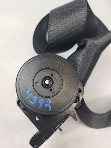 REAR XT5       2019 2nd Row Passenger Side Retractor Seat Belt Rear 56
