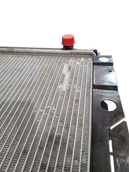 Radiator LHD Fits 97-06 WRANGLER 597757