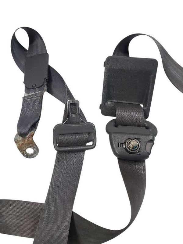 T100      1995 Seat Belt Front 659429