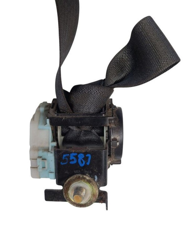 SILVRDO35 2006 Seat Belt Rear 671157