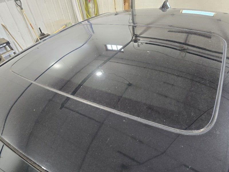 Roof Glass Fits 11-16 BMW 528i 635662