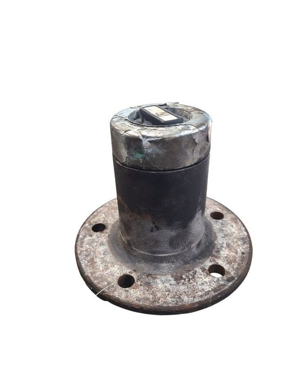 Hub Front With Lockout Mechanism Manual Locking Fits 87-93 BRONCO 6783