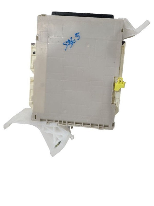 Chassis ECM Multiplex Network Body Left Hand Dash Fits 16 LEXUS ES350 