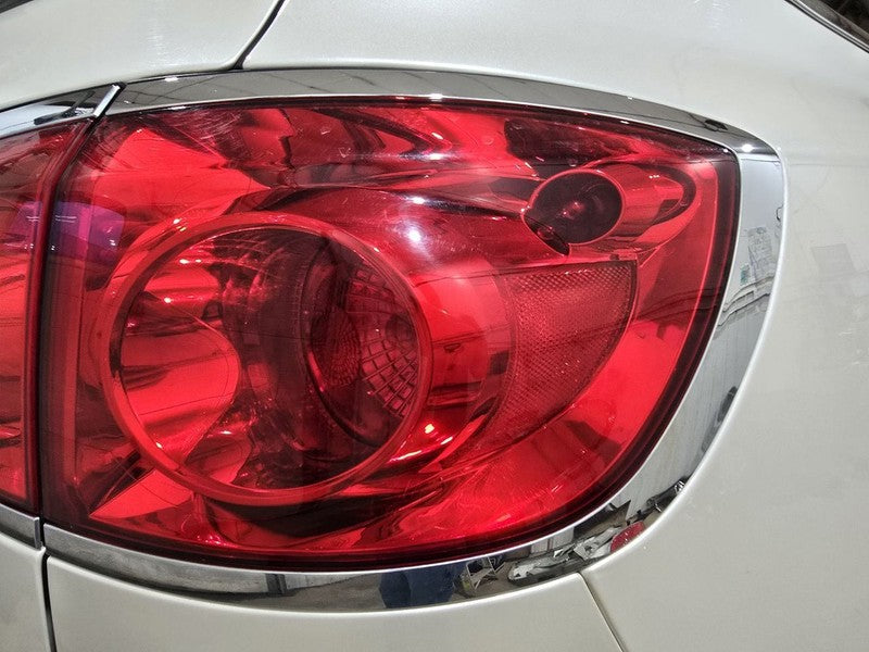 Passenger Tail Light Quarter Panel Mounted Fits 08-12 ENCLAVE 611706