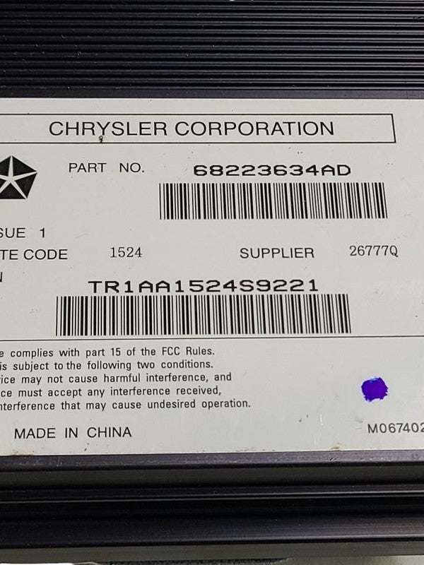 Audio Equipment Radio Amplifier Fits 15-17 200 644860