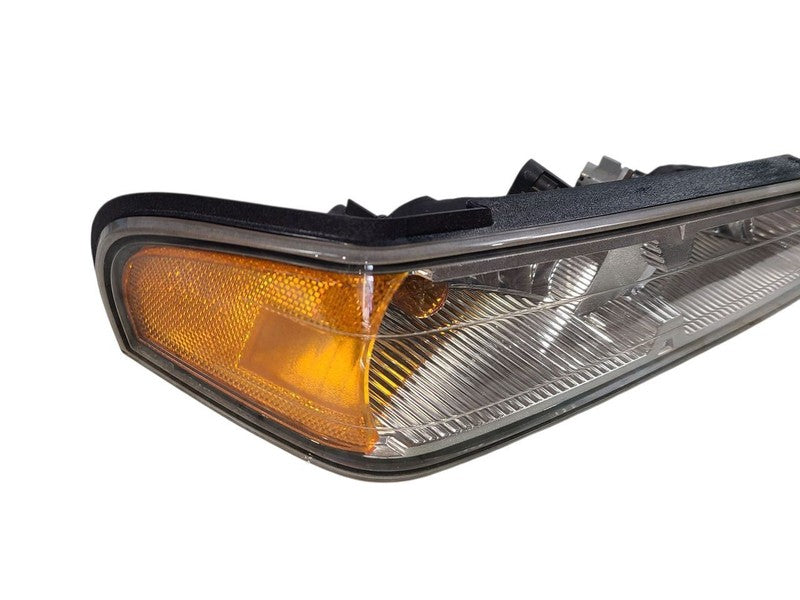 Passenger Corner/Park Light Park Lamp-turn Signal Fits 05-08 COLORADO 