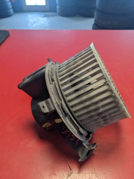 Blower Motor Front Fits 07-12 ACADIA 279195