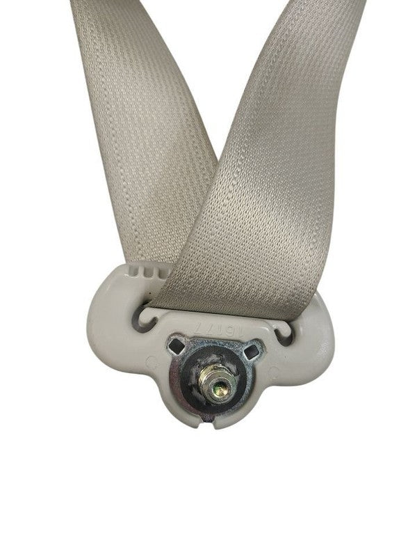 OUTBAKLEG 2011 Seat Belt Rear 614811