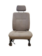 T100      1996 Front Seat 676232