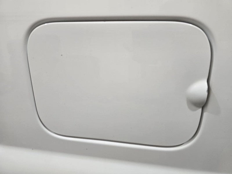 F350SD    2015 Fuel Filler Door 628765