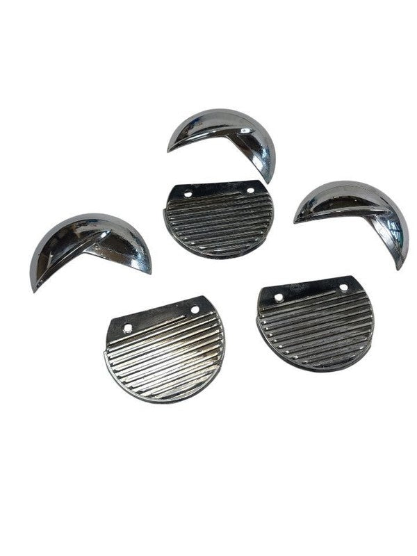 BUICK     1951 Fender Moulding 662446