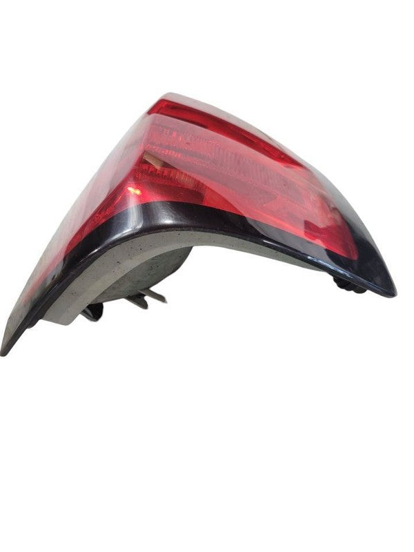 Passenger Right Tail Light Fits 14-15 SILVERADO 1500 PICKUP 670270
