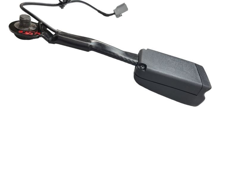 FRONT TESLA 3   2023 Driver's Side Buckle Seat Belt Front 577756