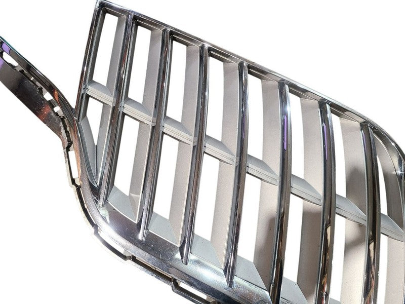 Grille Upper Assembly Includes Support Fits 10-12 MKT 643847