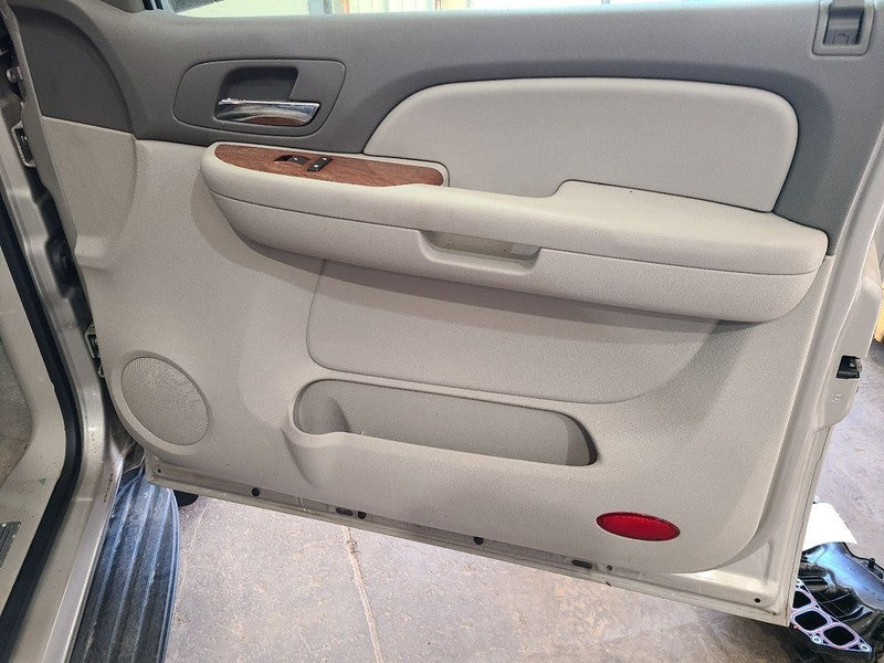 Passenger Front Door Thru 11/14/10 Fits 07-11 AVALANCHE 1500 678818