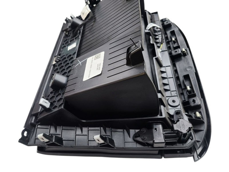 EDGE      2019 Glove Box 676306