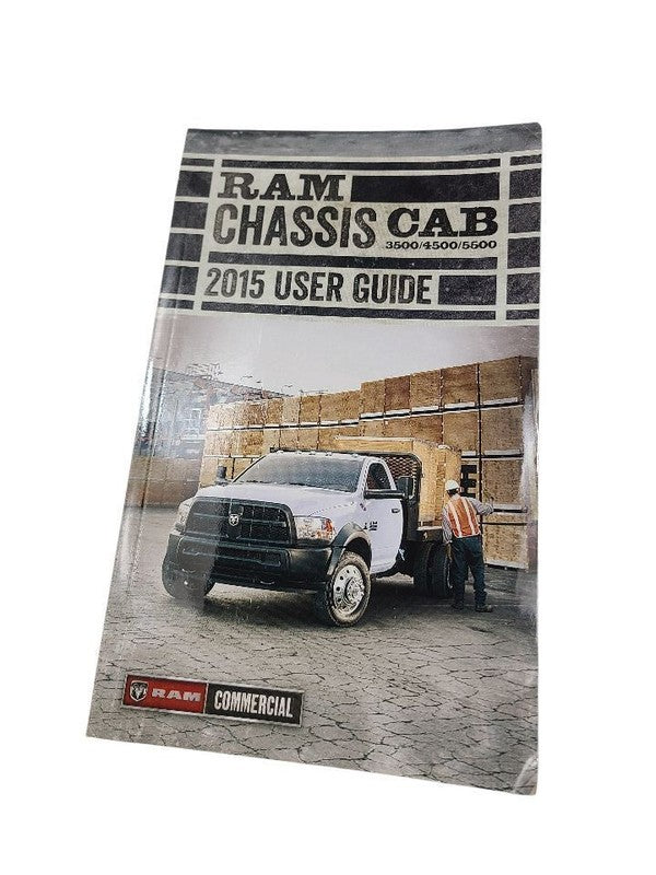 RAM3500   2015 Owners Manual 652930