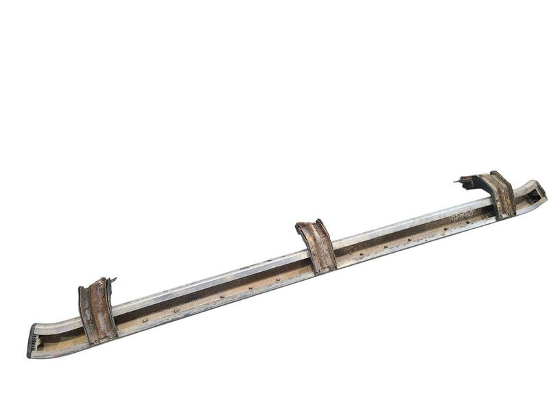 F250SD    2011 Running Board 663325